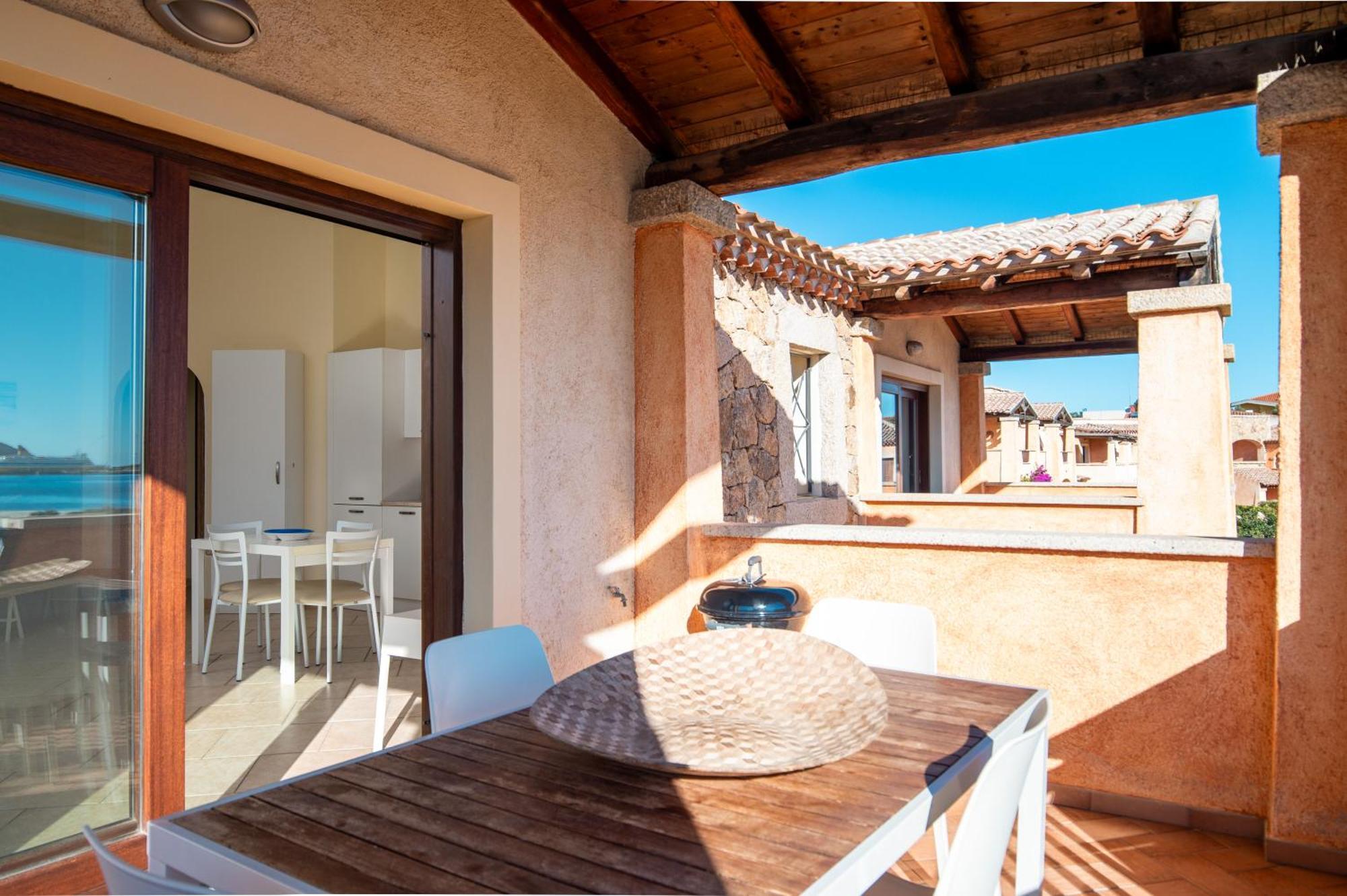 Villaggio Perlacea - Your House In Sardinia Golfo Aranci Exterior photo